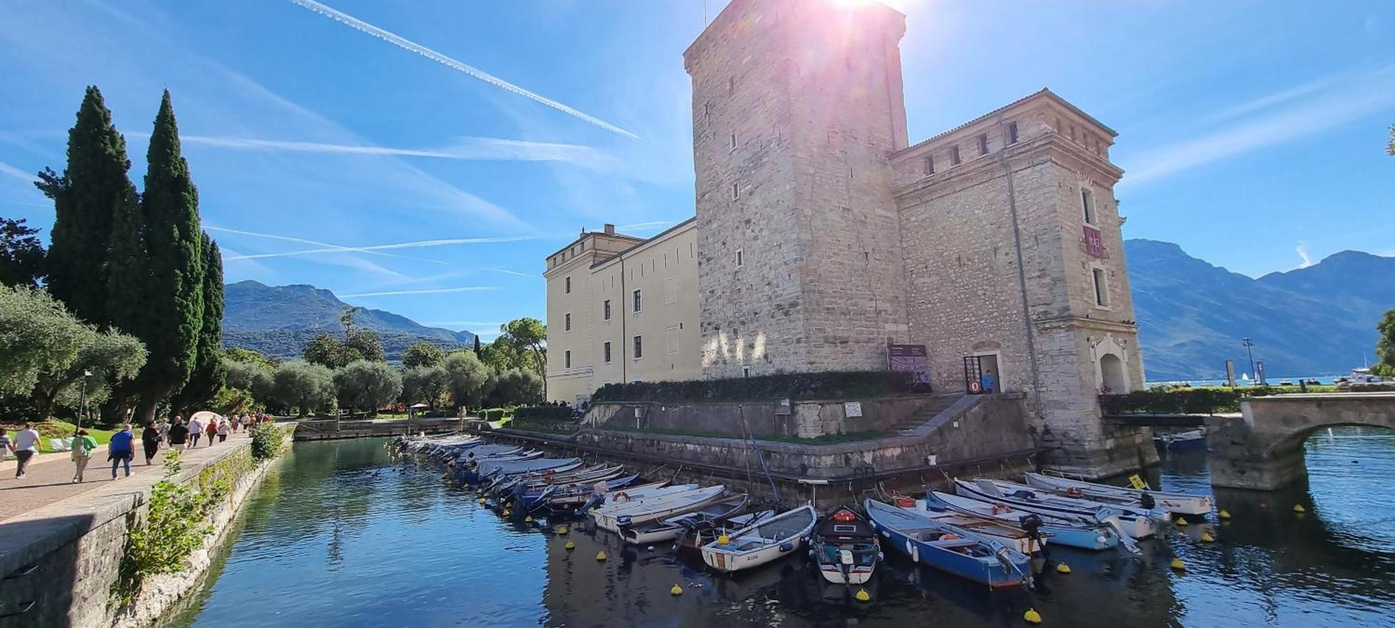 Appartamento Laura Riva del Garda Exterior foto